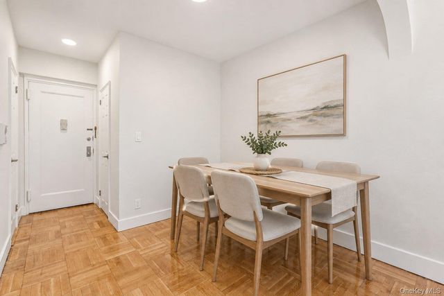 220 Pelham Road 2C, New Rochelle, NY 10805