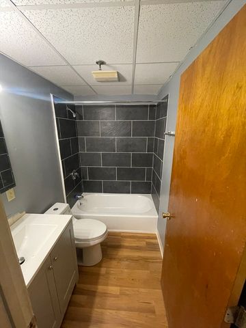 80 Foster St 307, Peabody, MA 01960