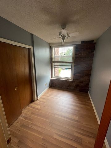 80 Foster St 307, Peabody, MA 01960