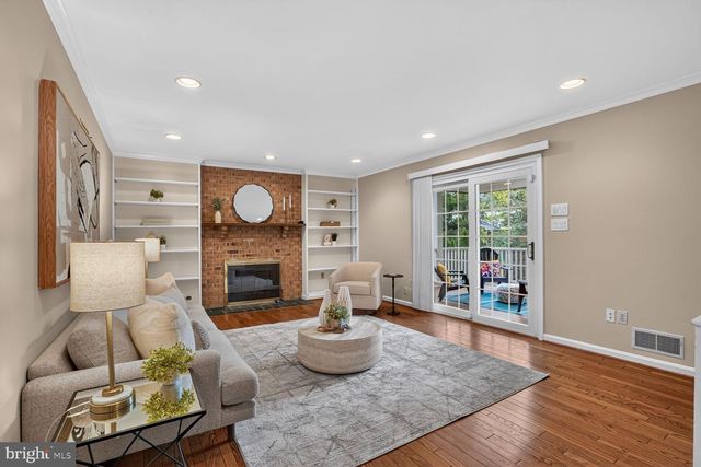 9710 DANSK CT, Fairfax, VA 22032