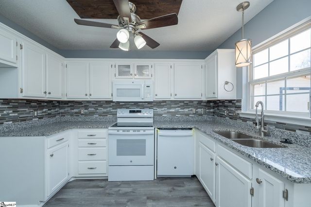 508 Sierra Ridge Court, Moore, SC 29369