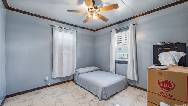 1068 Kinau Street B, Honolulu, HI 96814