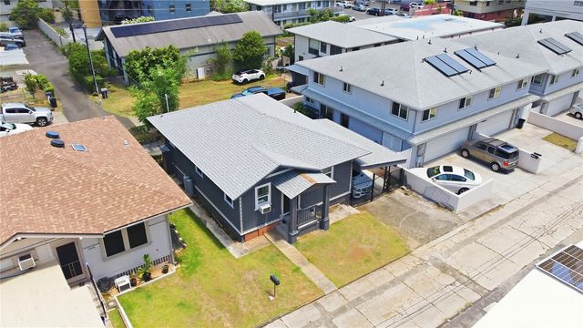1068 Kinau Street B, Honolulu, HI 96814