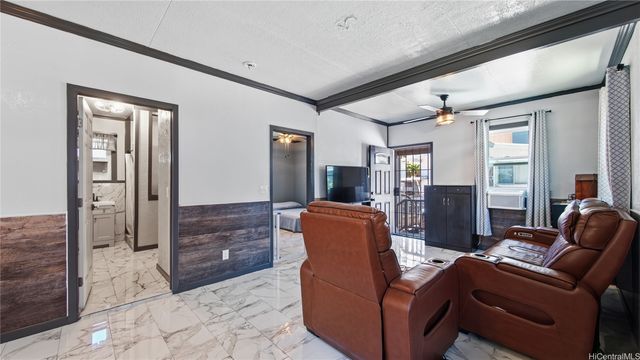 1068 Kinau Street B, Honolulu, HI 96814