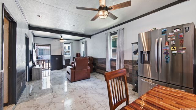 1068 Kinau Street B, Honolulu, HI 96814