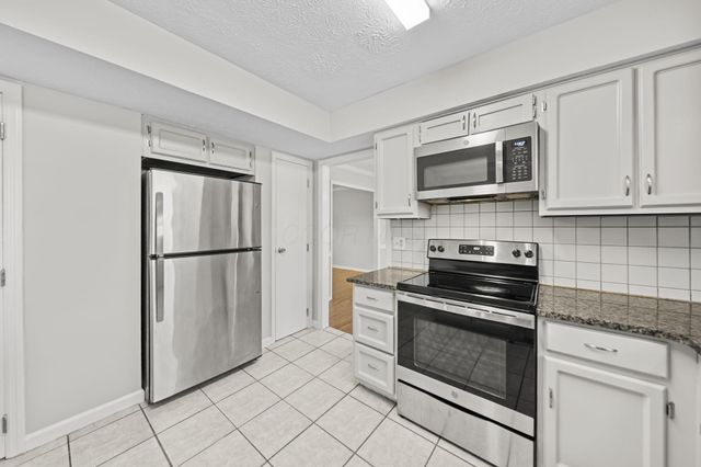 1734 Ramblewood Avenue, Columbus, OH 43235