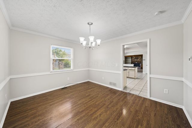 1734 Ramblewood Avenue, Columbus, OH 43235