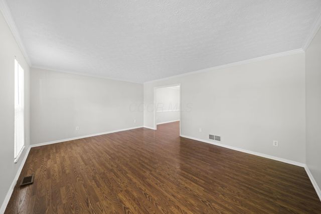 1734 Ramblewood Avenue, Columbus, OH 43235