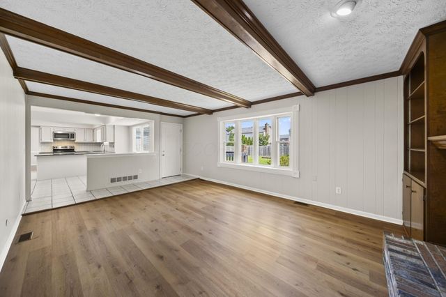 1734 Ramblewood Avenue, Columbus, OH 43235