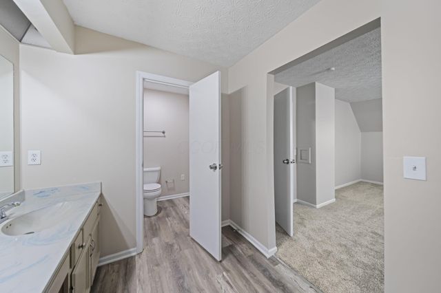 1734 Ramblewood Avenue, Columbus, OH 43235