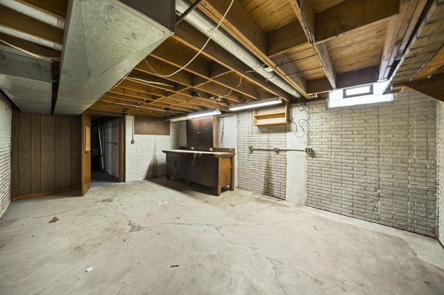 1734 Ramblewood Avenue, Columbus, OH 43235
