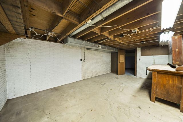 1734 Ramblewood Avenue, Columbus, OH 43235