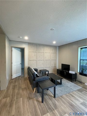 74 Russells Run, Hague, VA 22469