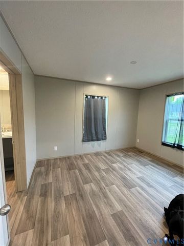 74 Russells Run, Hague, VA 22469