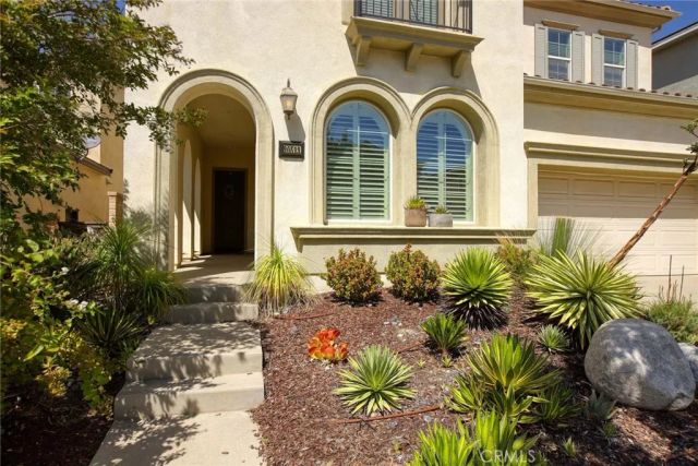 20523 Stella Place, Saugus, CA 91350