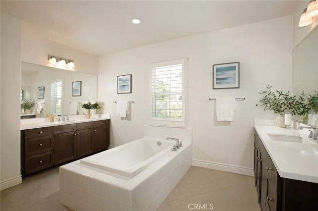 20523 Stella Place, Saugus, CA 91350