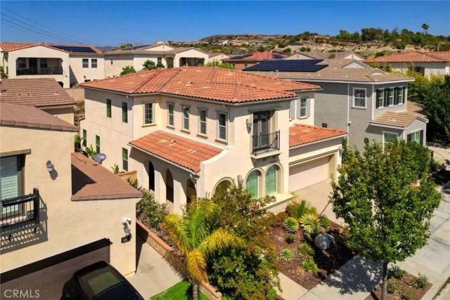 20523 Stella Place, Saugus, CA 91350
