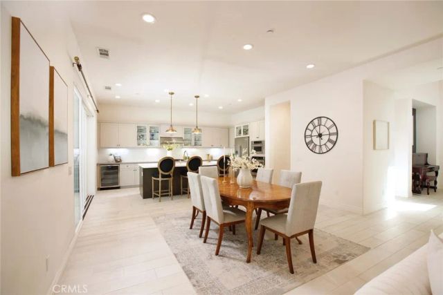 20523 Stella Place, Saugus, CA 91350