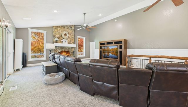 45 Bryson Rd, Eddyville, KY 42038