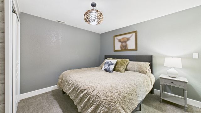 45 Bryson Rd, Eddyville, KY 42038