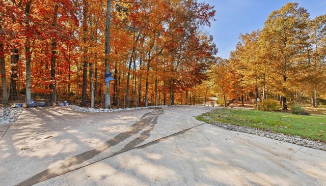 45 Bryson Rd, Eddyville, KY 42038