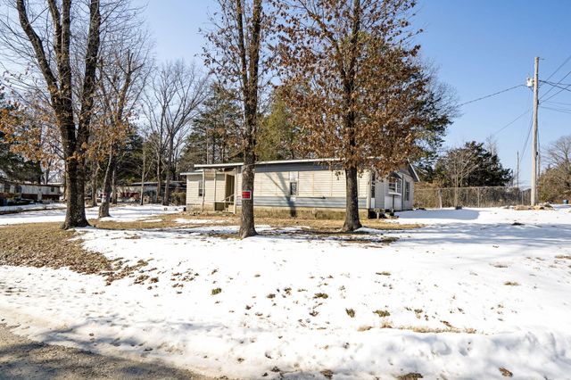 2018 Farlook Street, Merriam Woods, MO 65740