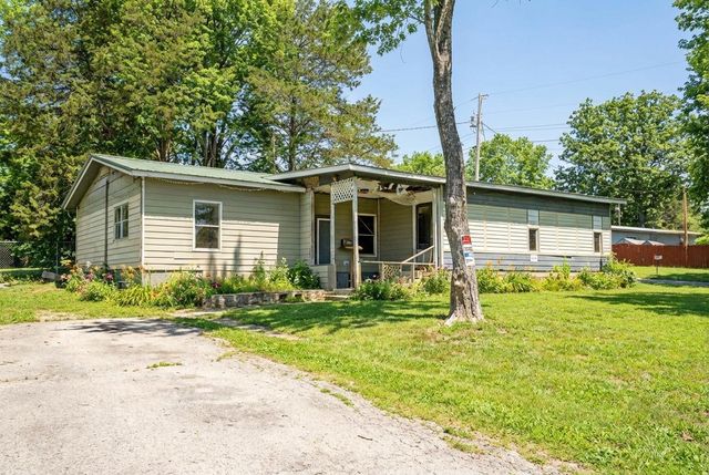 2018 Farlook Street, Merriam Woods, MO 65740