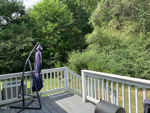104 Scotts Lane, Angier, NC 27501