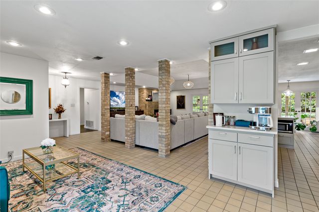 670 SE 31st Street, Paris, TX 75460