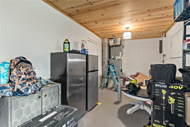 670 SE 31st Street, Paris, TX 75460