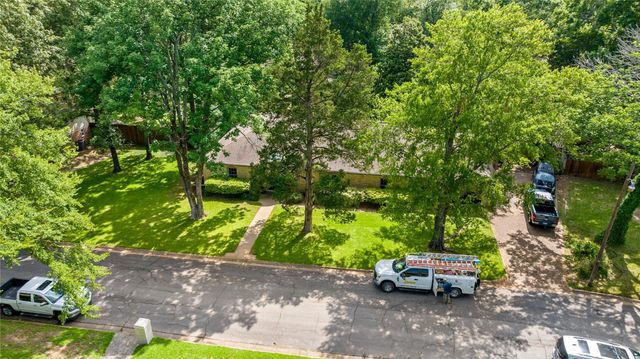 670 SE 31st Street, Paris, TX 75460