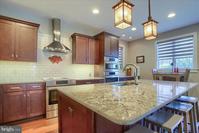 221 WILSON ST, Carlisle, PA 17013
