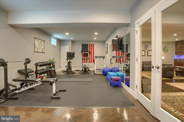 221 WILSON ST, Carlisle, PA 17013