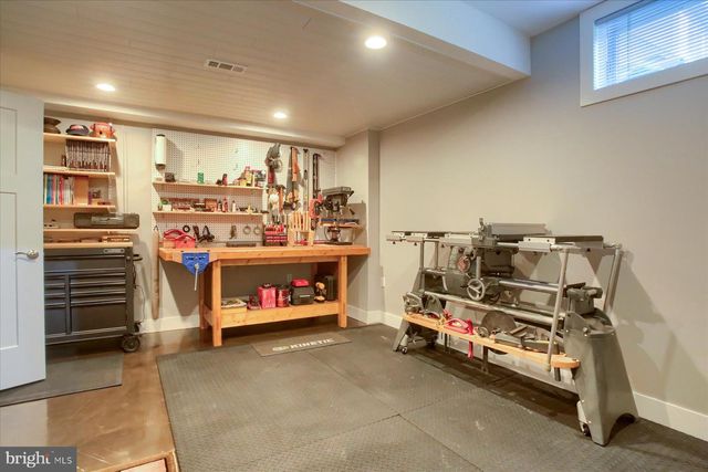 221 WILSON ST, Carlisle, PA 17013