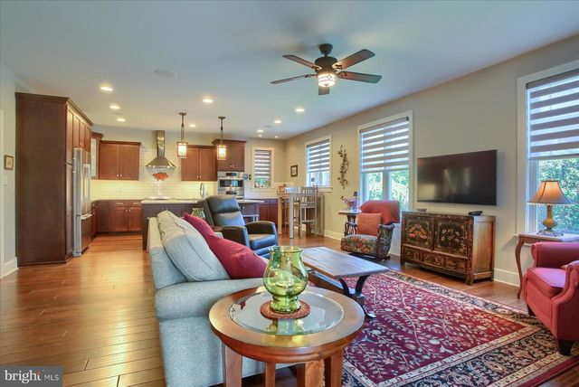 221 WILSON ST, Carlisle, PA 17013