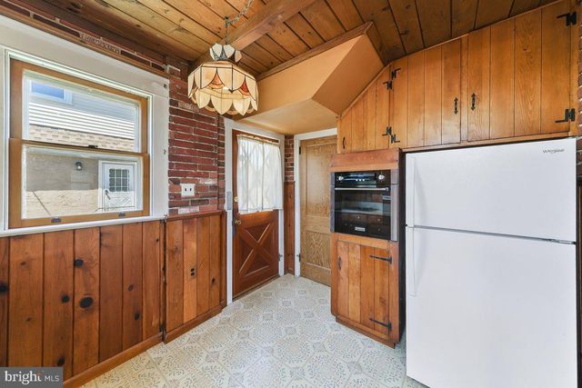 512 TATNALL AVE, Glenolden, PA 19036