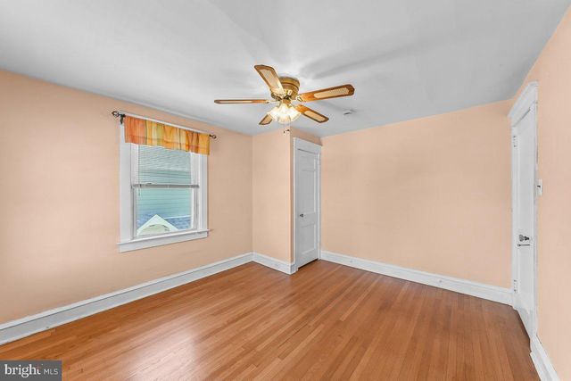 512 TATNALL AVE, Glenolden, PA 19036
