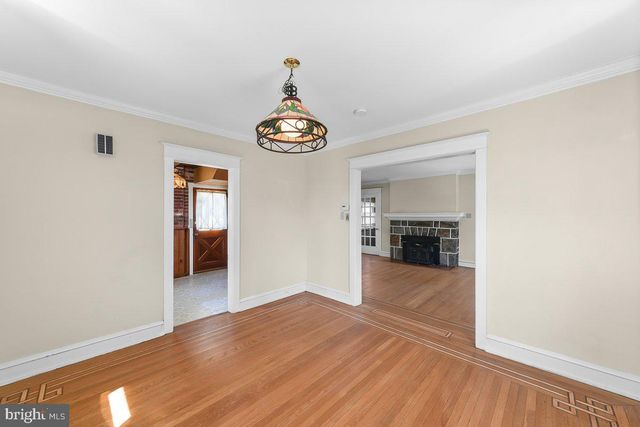 512 TATNALL AVE, Glenolden, PA 19036