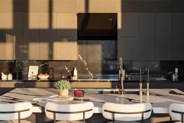 13253 SW 25th Pl, Davie, FL 33325