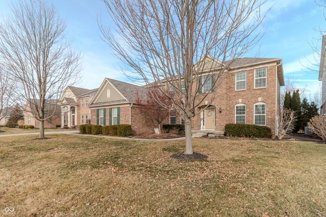 9280 Windrift Way, Zionsville, IN 46077
