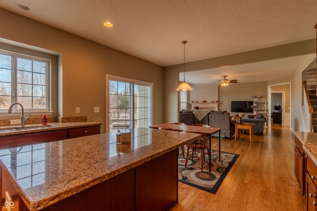 9280 Windrift Way, Zionsville, IN 46077