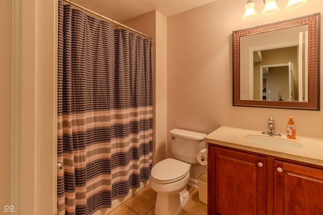 9280 Windrift Way, Zionsville, IN 46077