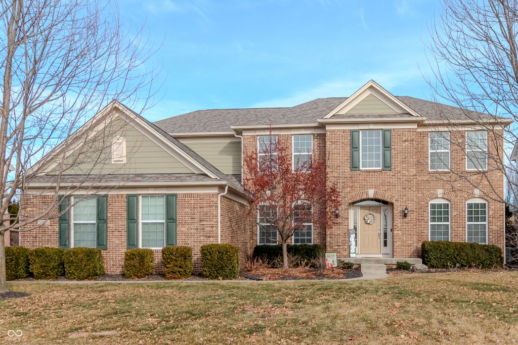 9280 Windrift Way, Zionsville, IN 46077