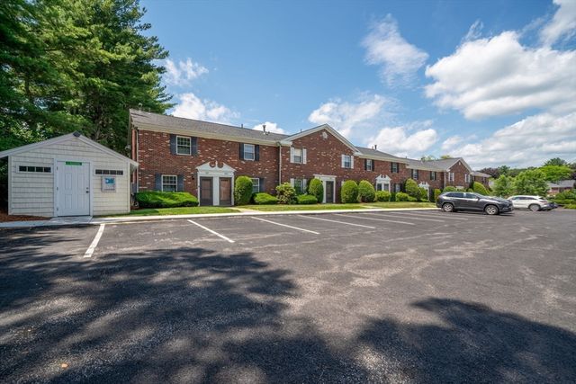 1802 Windsor Drive 1802, Framingham, MA 01701
