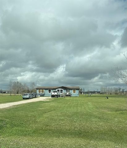 255 County Road 169b, Liberty, TX 77575