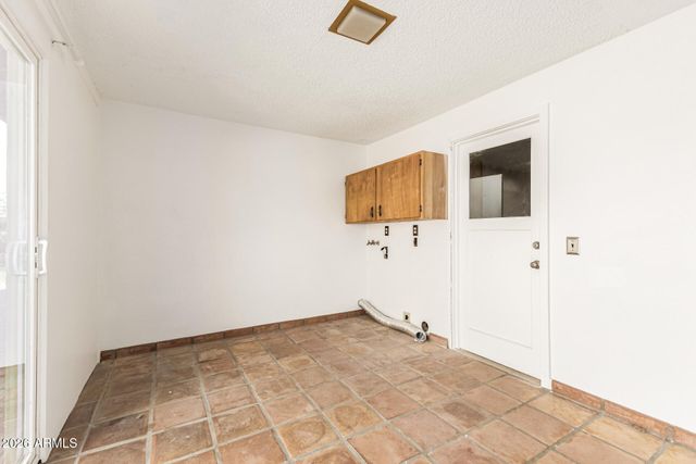 835 W PALO VERDE Drive, Wickenburg, AZ 85390