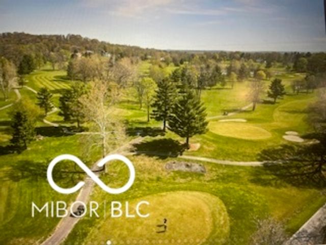 2965 Country Club Court, Martinsville, IN 46151
