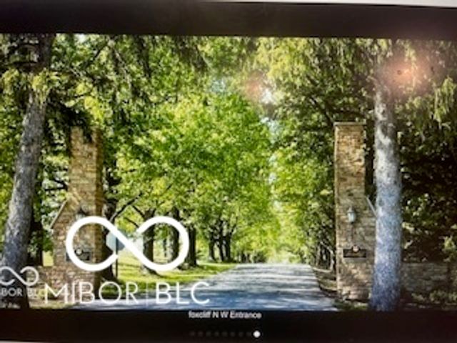 2965 Country Club Court, Martinsville, IN 46151