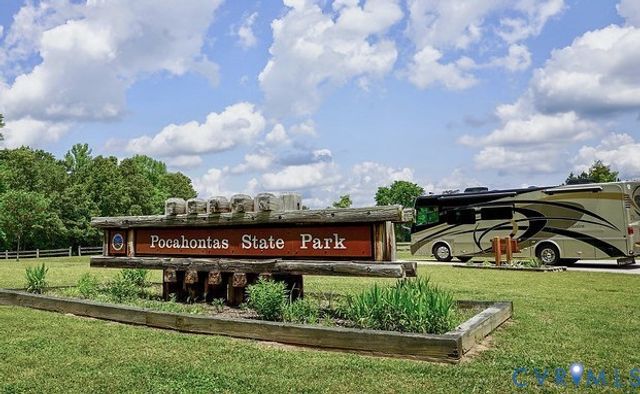 2007 Circlestone Ct, Colonial Heights, VA 23834