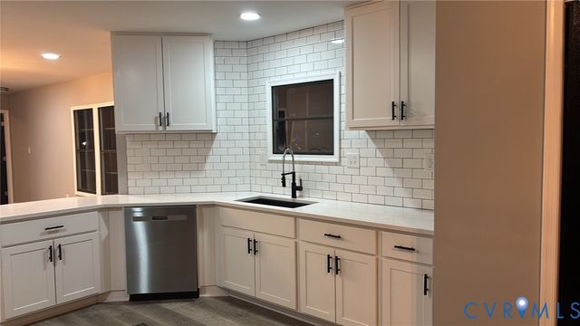 2007 Circlestone Ct, Colonial Heights, VA 23834